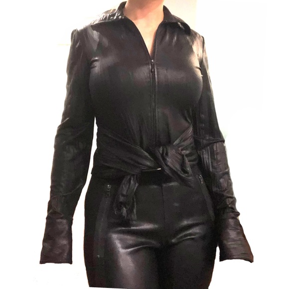 Joseph Ribkoff Black Zipup Blazer Size 4 - Picture 3 of 10